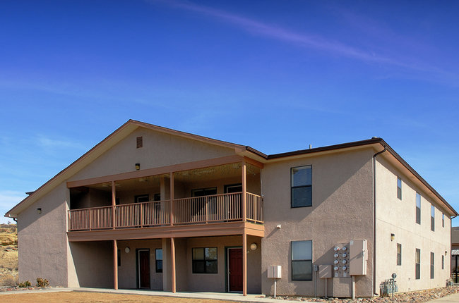 Cliffside View Apartments